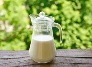 Объём реализации молока в сельхозорганизациях вырос на 6,2%