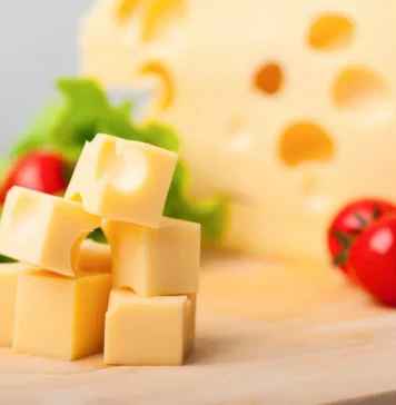 Особенный вкус, текстура и аромат: Чем китайский сыр отличается от российского