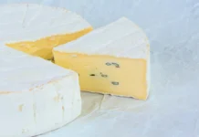 Как ввести моду на голубые сыры