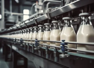Самообеспеченность России молоком в 2025 году достигла 85,3%