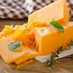 Холдинг «АГРОСИЛА» расширяет линейку сыров в слайсах: на полках появятся «Конбер», «Чеддер» и молодой «Пармезан»