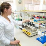 Уральская студентка создала белковый напиток из сыворотки